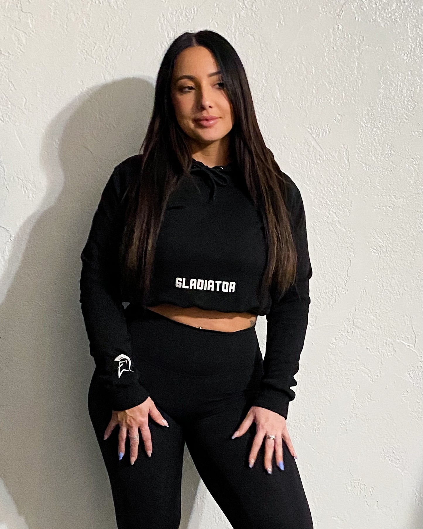 BLACK CROP TOP HOODIES