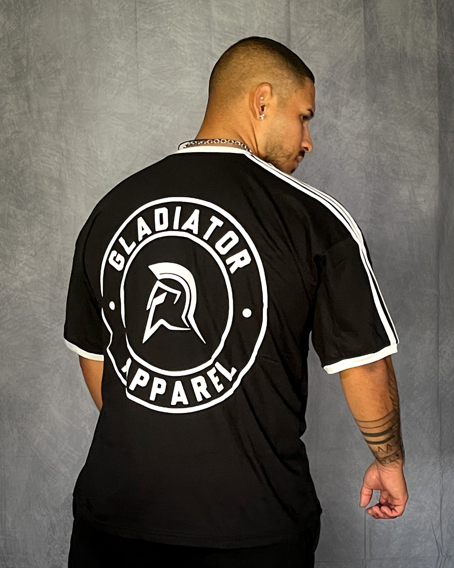 SHIRT-OVERSIZED-BLACK-WHITE-STRIPES