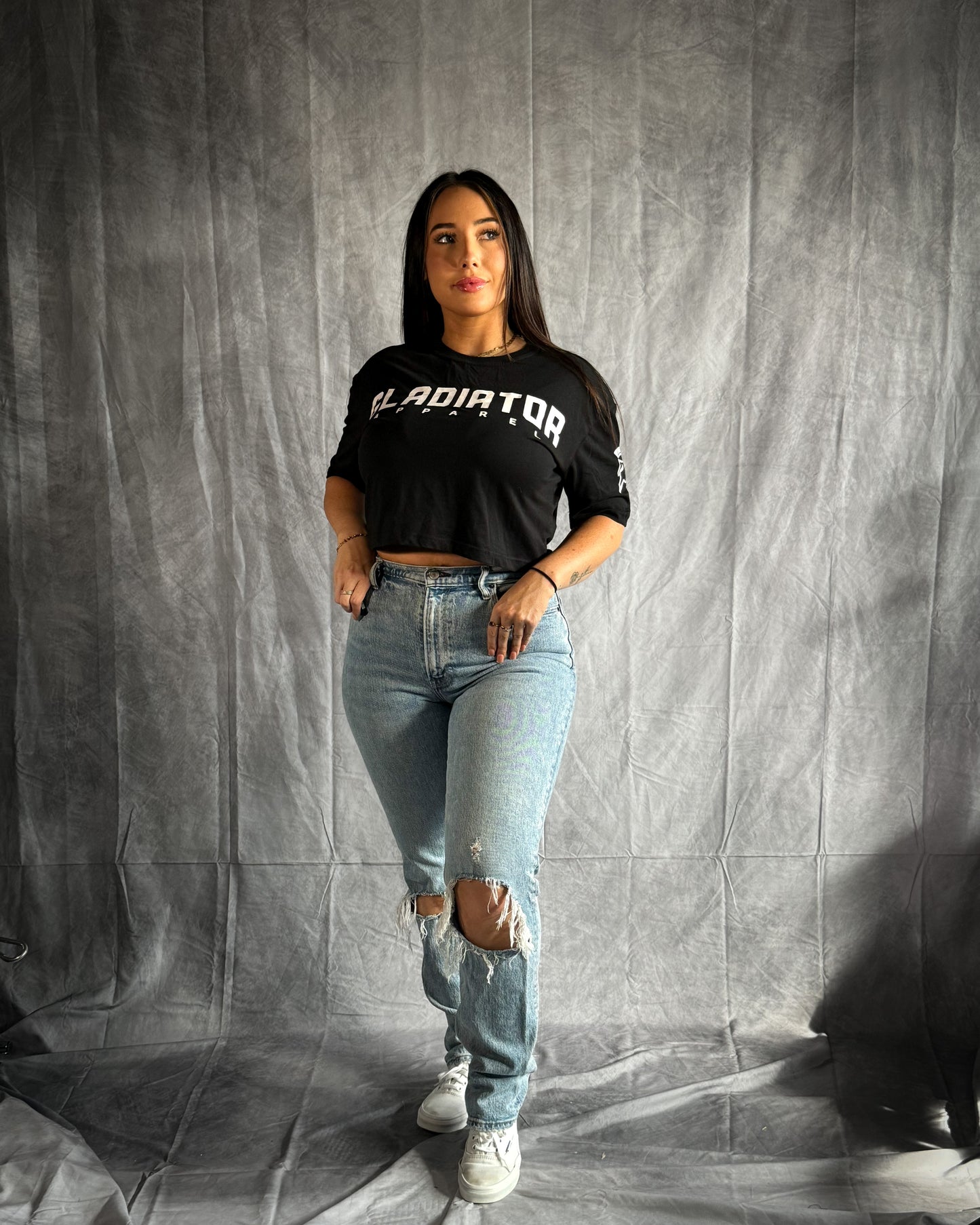 CROP-TOP-OVERSIZE-BLACK-WOMEN
