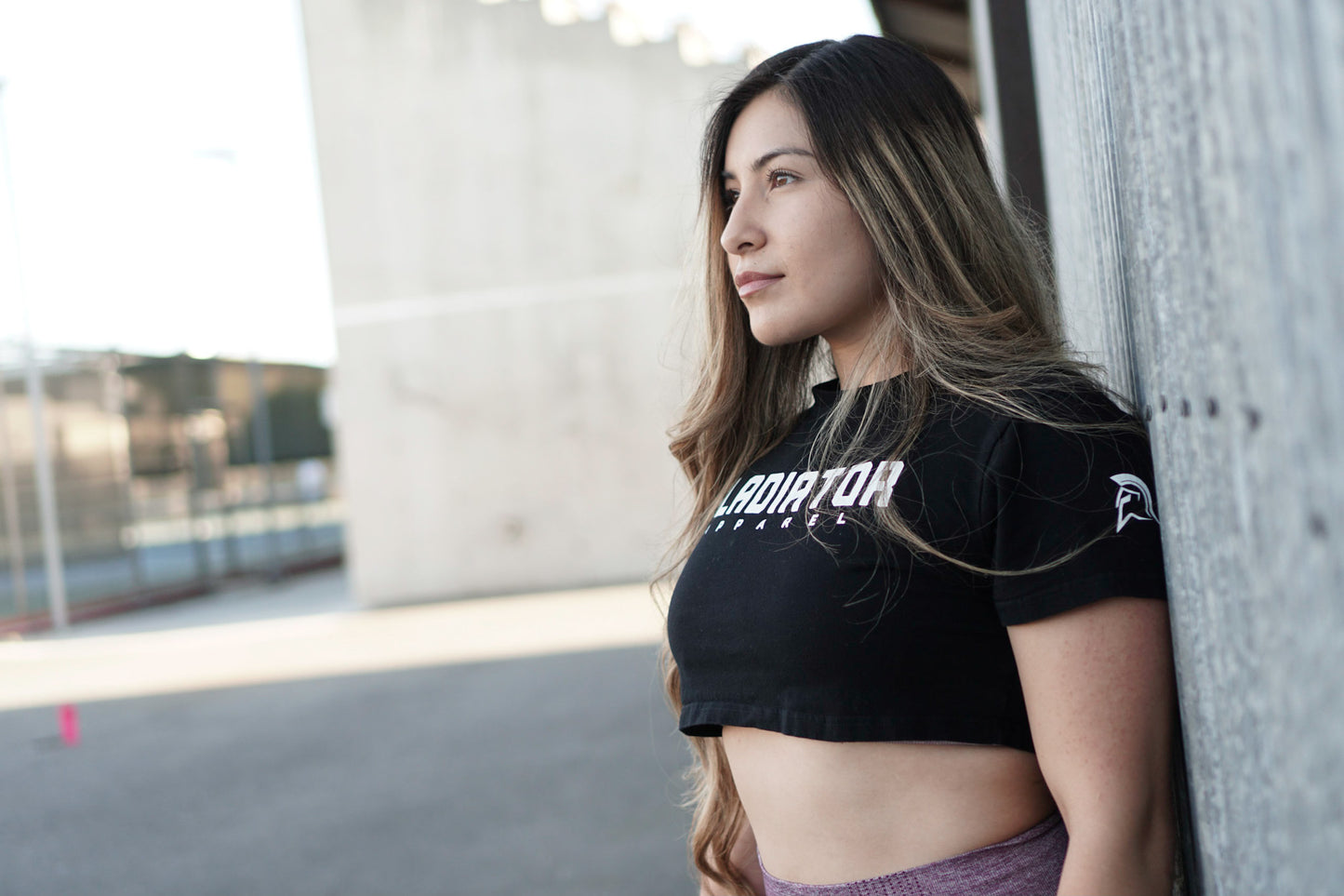 BLACK CROP TOP