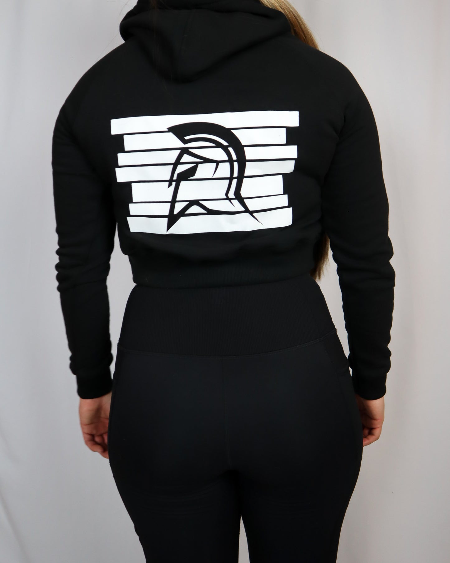 BLACK CROP TOP HOODIES